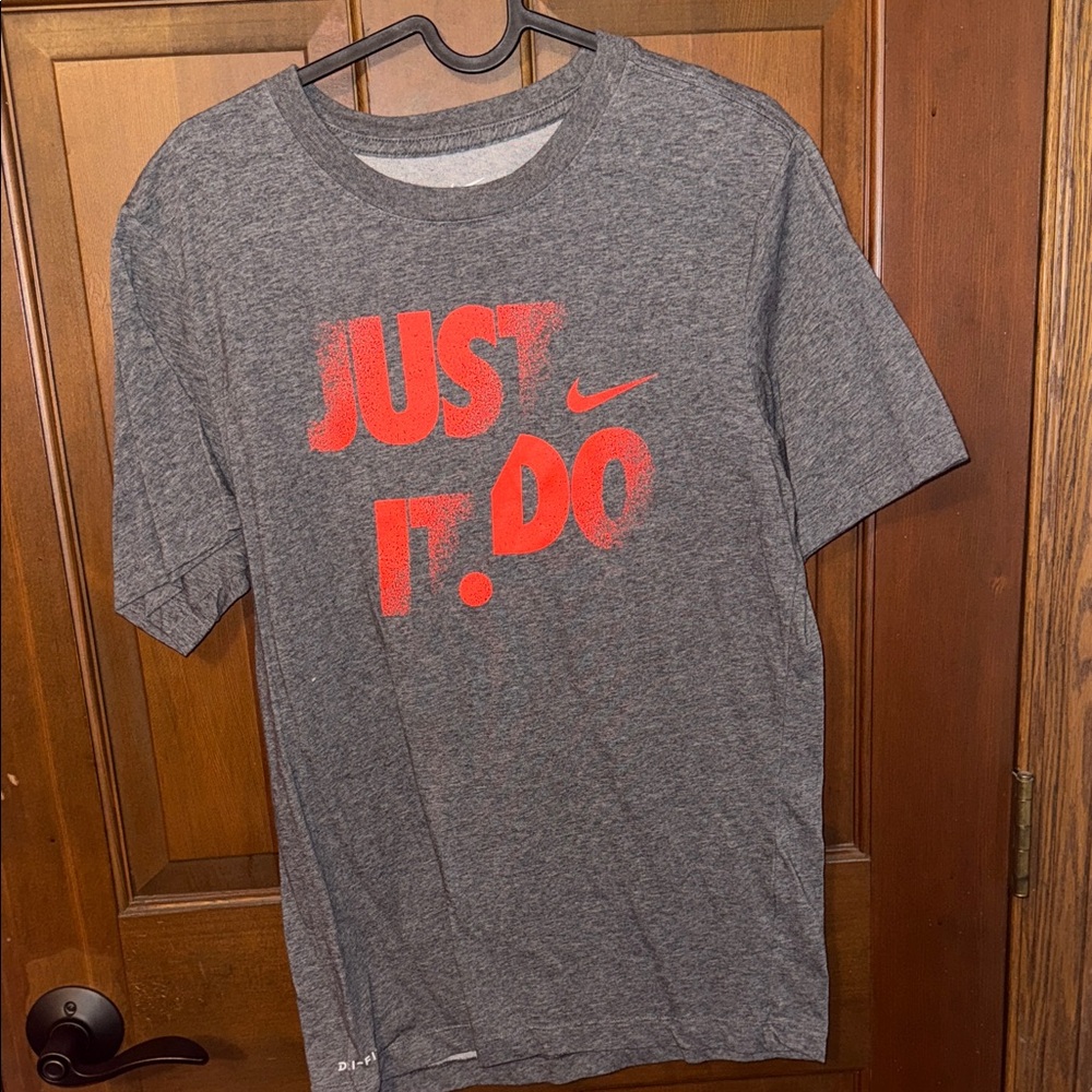 Nike Men's Heather Gray Tee with Bold Red Graphic